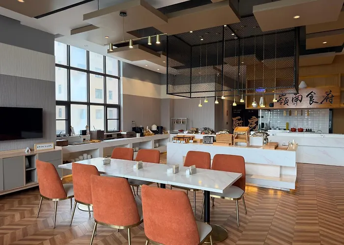 Atour Hotel Zhanjiang Renmin Avenue Dingsheng Plaza