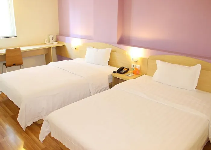 Iu Hotel Zhanjiang Guomao City Square